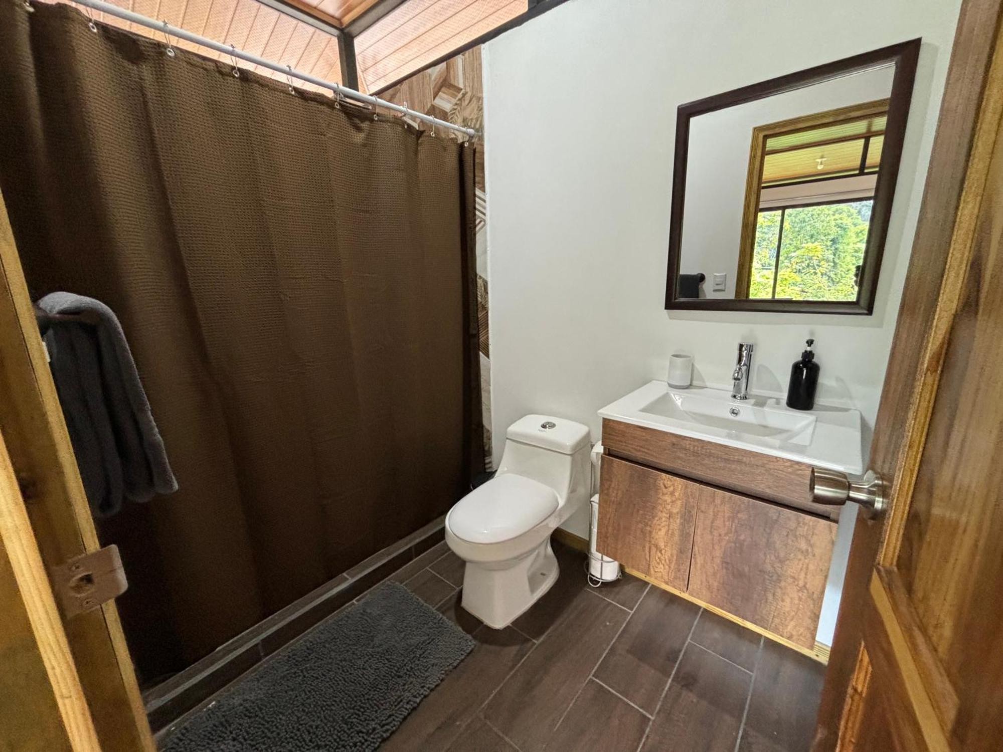 Pacheco Tours Rainforest Cabins 4X4 Only Drakes Bay Rom bilde