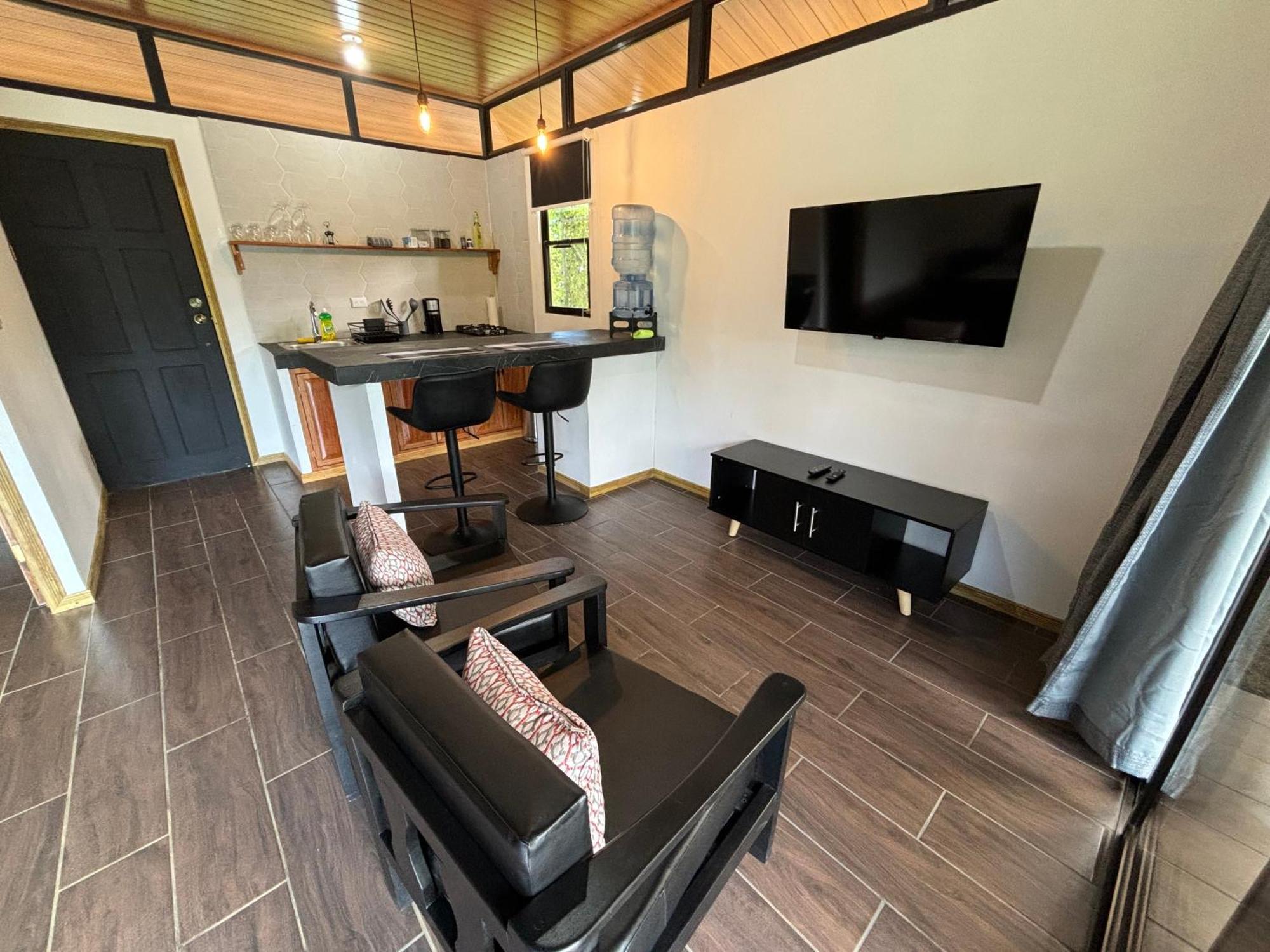 Pacheco Tours Rainforest Cabins 4X4 Only Drakes Bay Rom bilde
